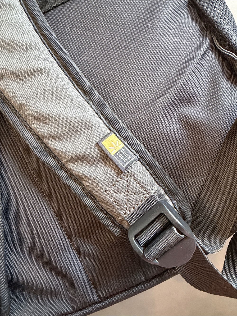 Caselogic Gray Everyday Backpack - Men's - Picture 5 of 7